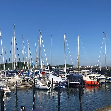 Buechertraeume * Windeby